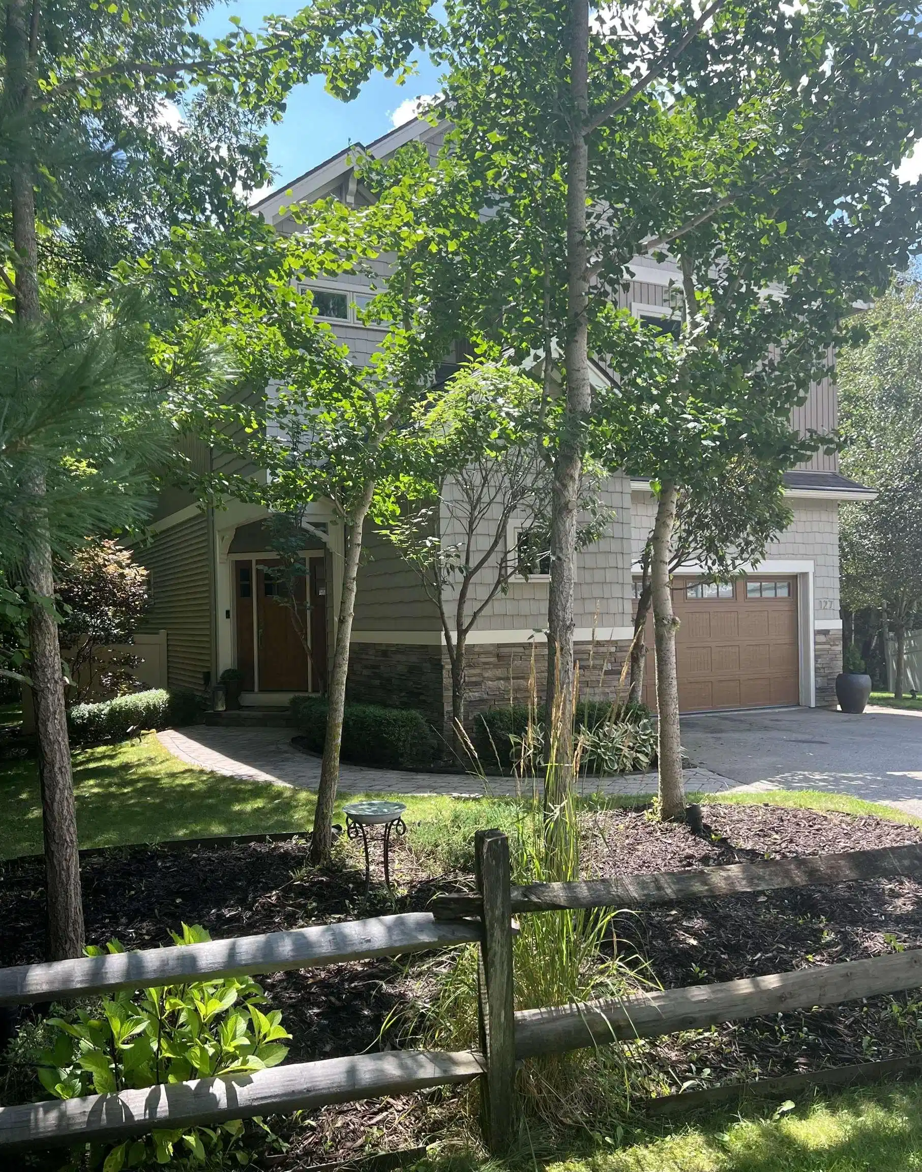 Image 1 Image 1