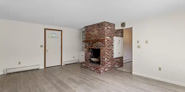 Image 4 Image 4