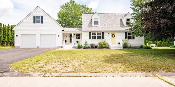 477 Stockdale Circle