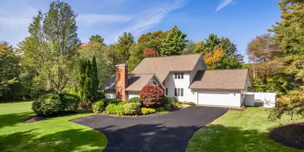 100 Drinkwater Road