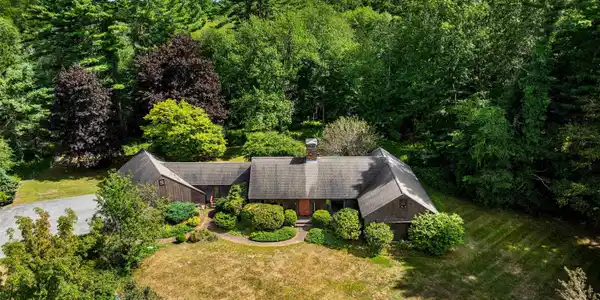 110 Woodland Road