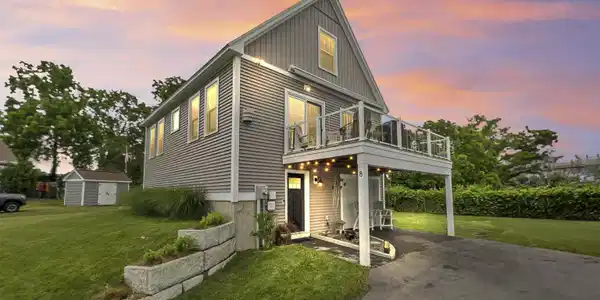 8 Heaphy Lane