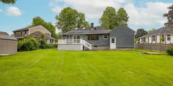 413 Colonial Drive