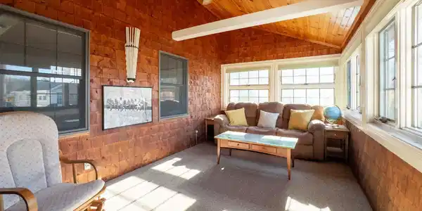Image 4: Living room provides great light Image 4: Living room provides great light
