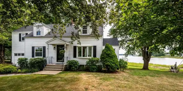 354 Dover Point Road