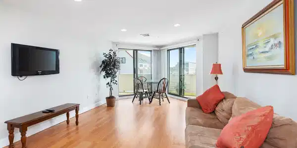 Image 3 Image 3