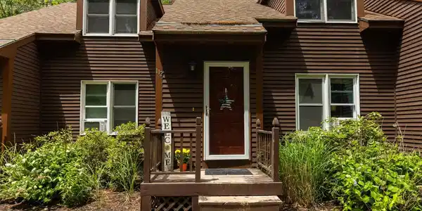 112 Bellamy Woods