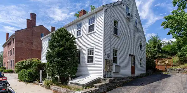 12 Portland