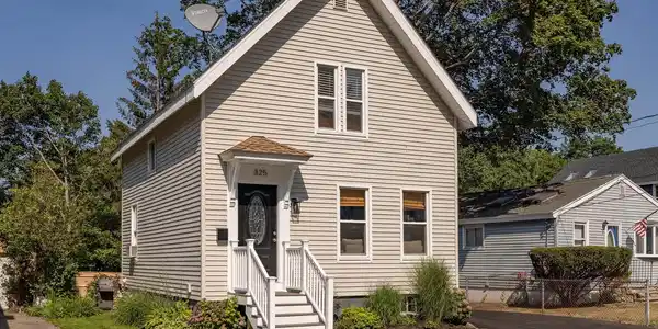 325 Bartlett Street