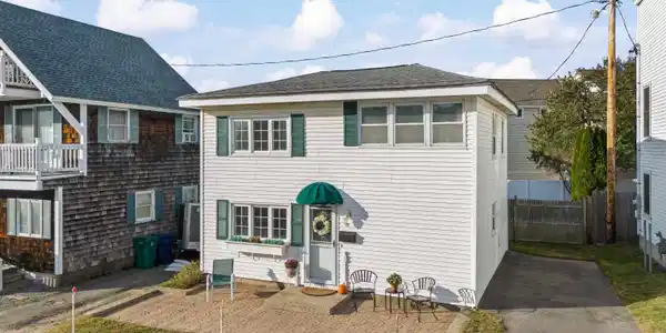 11 Boars Head Terrace
