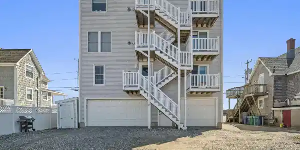 Image 4 Image 4