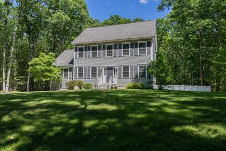 18 Piscataqua Road