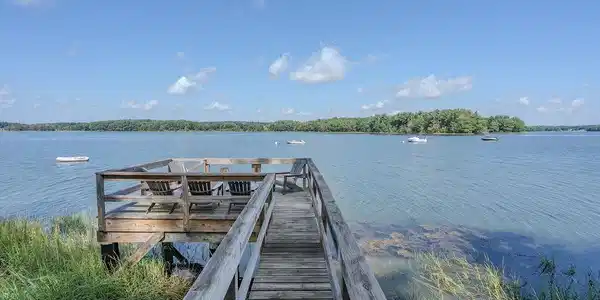 61 Clearwater Drive