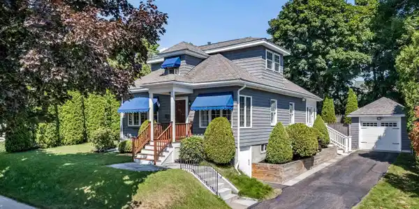 45 Willard Avenue