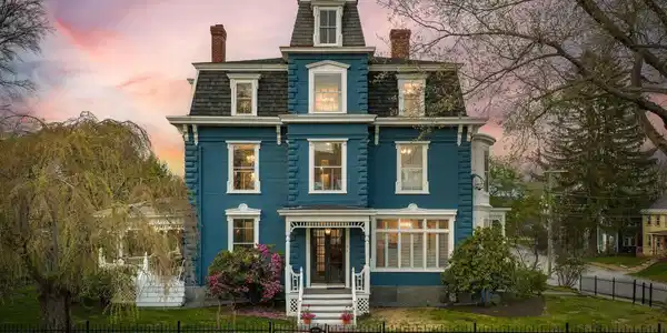 37 Summer Street
