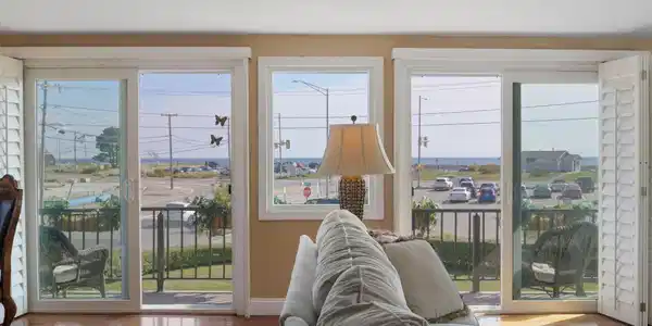 Image 4 Image 4