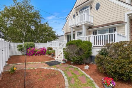 539 Ocean Boulevard