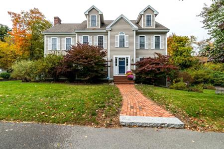 6 Quaker Lane