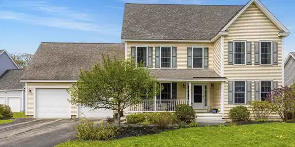 8 Mason Drive