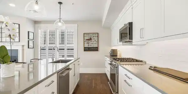 Image 2: Kitchen Image 2: Kitchen