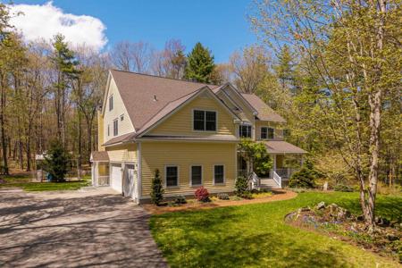 36 Bassett Lane