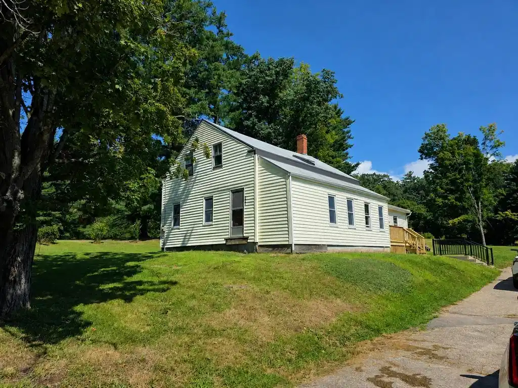 Image 1: 209 Sixth Street, Dover, NH Image 1: 209 Sixth Street, Dover, NH