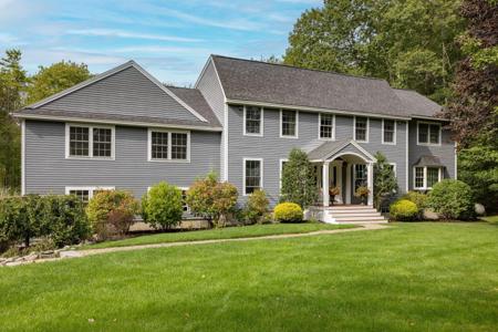 23 Rockrimmon Road