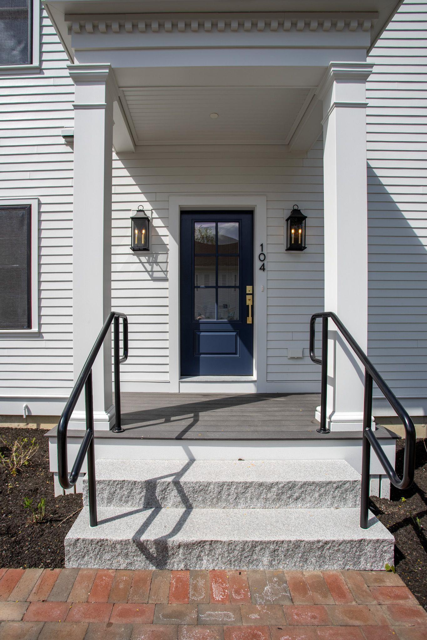 Image 2: #104 features its own private entrance