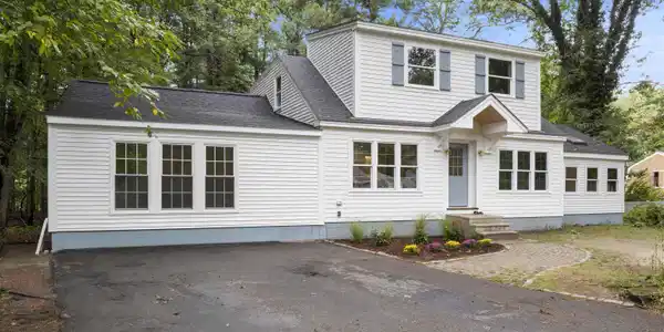 38 Mill Road