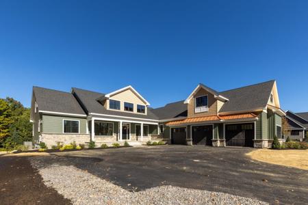 10 SHIPWRIGHT Way