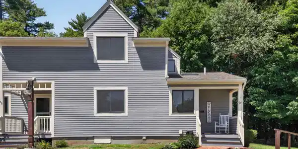 67 Spinnaker Way
