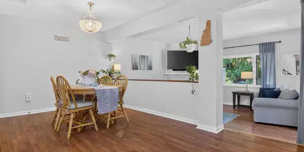 Image 3: Dining Room Image 3: Dining Room