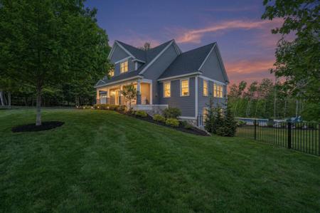 12 Long Hill Road