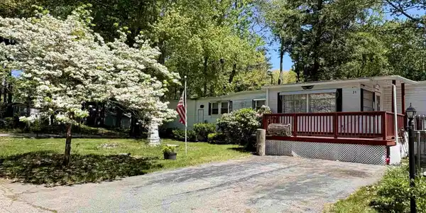 29 Brown Avenue