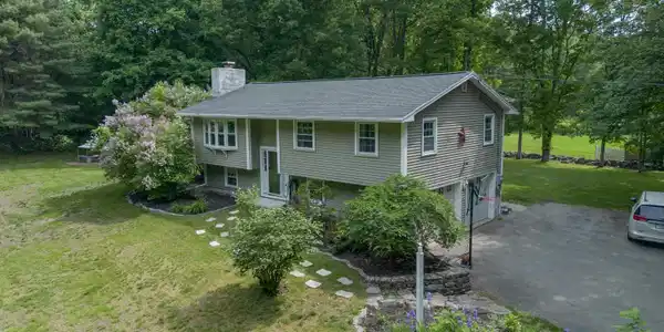 75 Piscataqua Road
