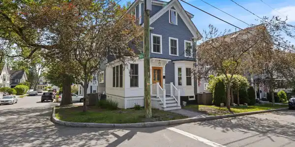 205 Broad Street