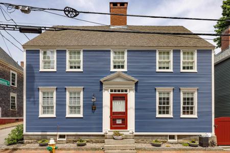 395 Pleasant Street
