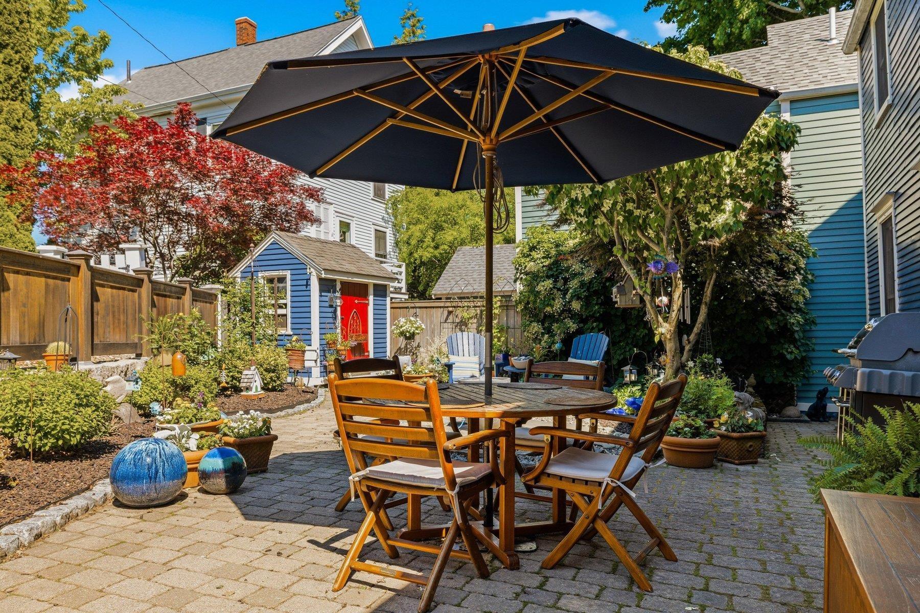 Image 2: Pocket Garden/seasonal parking Image 2: Pocket Garden/seasonal parking