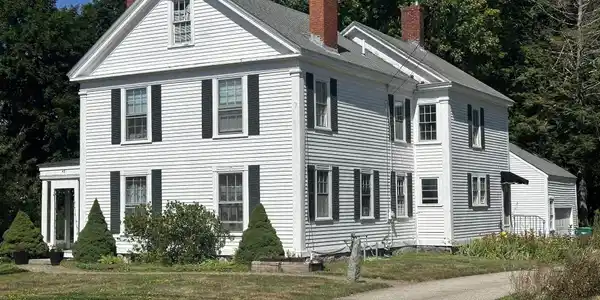 43 Post Road