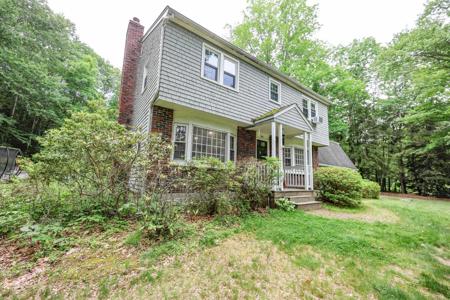 1 Woodridge Road