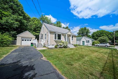 547 Colonial Drive