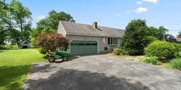 3 Fairway Drive