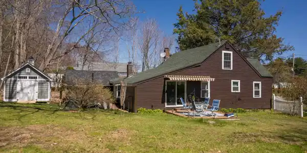113 Lafayette Road