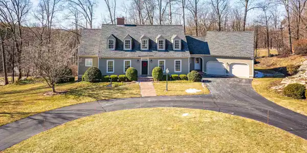 9 Fairway Drive