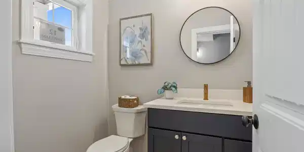 Image 4 Image 4