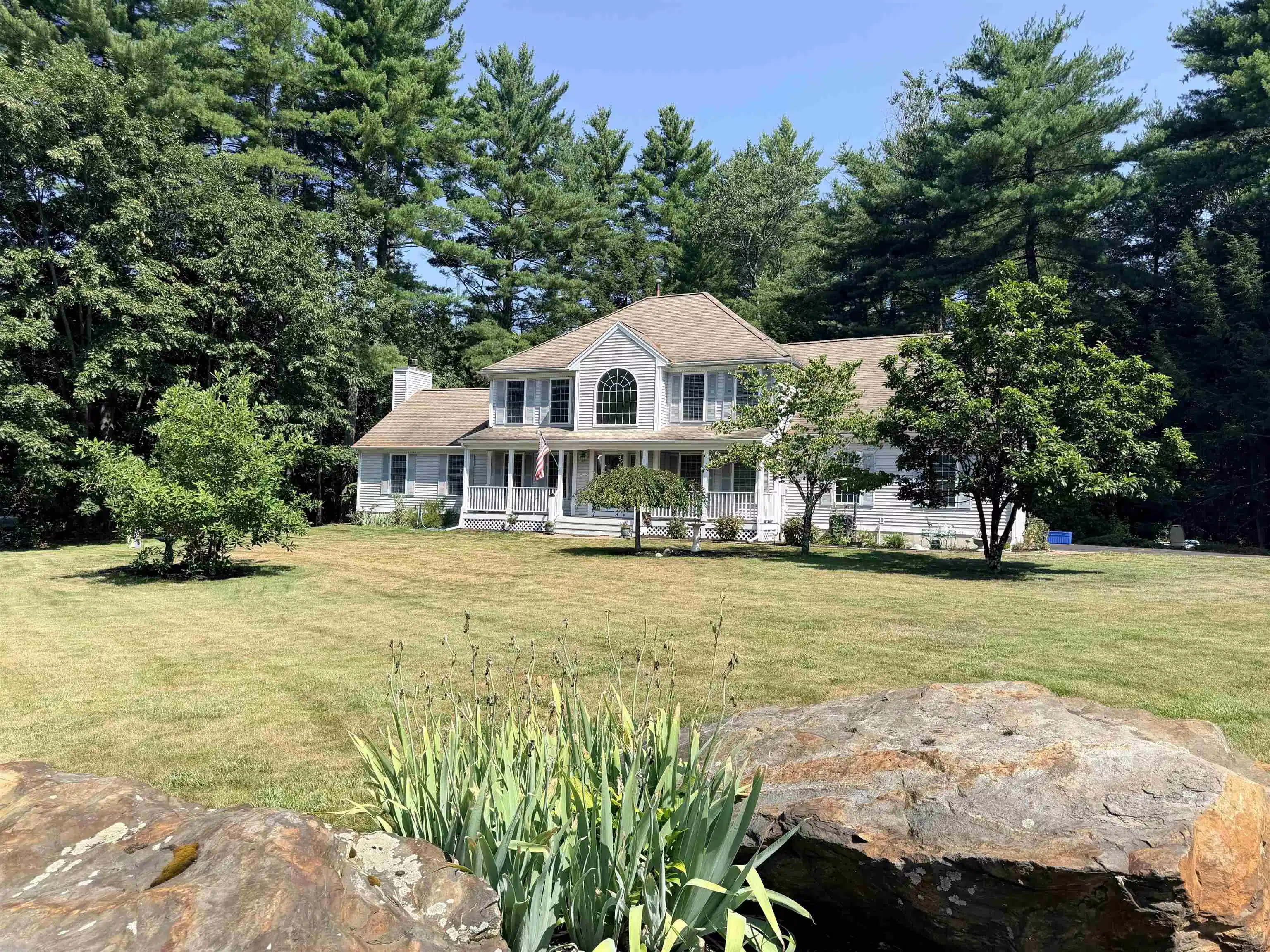 Image 1 Image 1