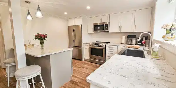 Image 2: Kitchen Image 2: Kitchen