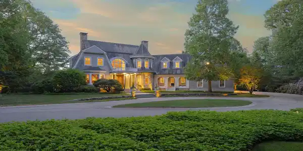 Image 3: Exterior Elevation at Twilight Image 3: Exterior Elevation at Twilight