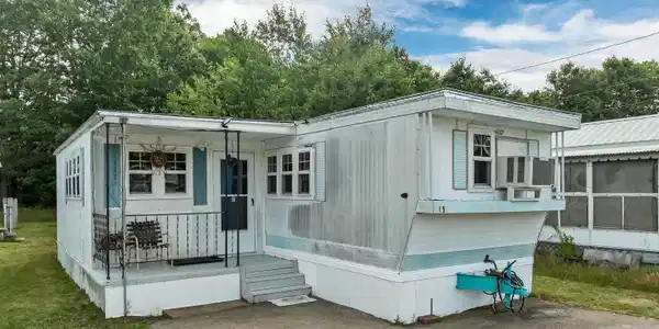 19 Polly Ann Park