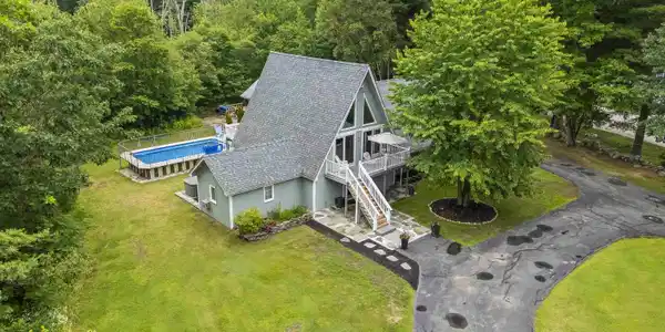 19 North Road
